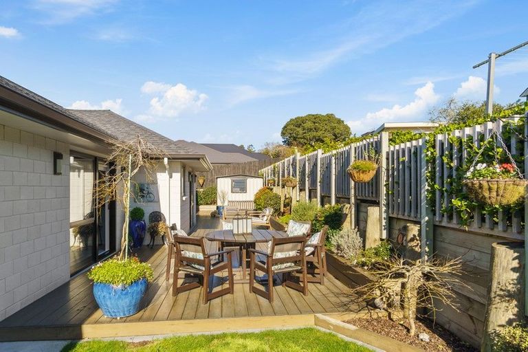 Photo of property in 8 Laylin Place, Pukekohe, 2120