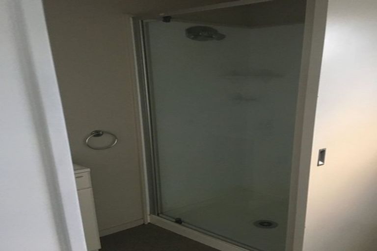 Photo of property in 27 Crispe Road, Clarks Beach, 2122