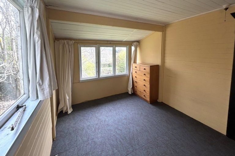 Photo of property in 8 School Road, Kakanui, Oamaru, 9495