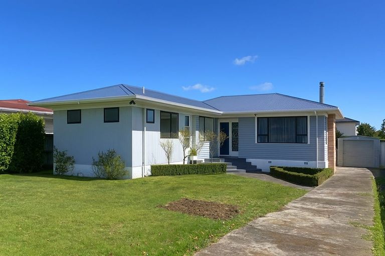 Photo of property in 25 Lawrie Avenue, Pukekohe, 2120