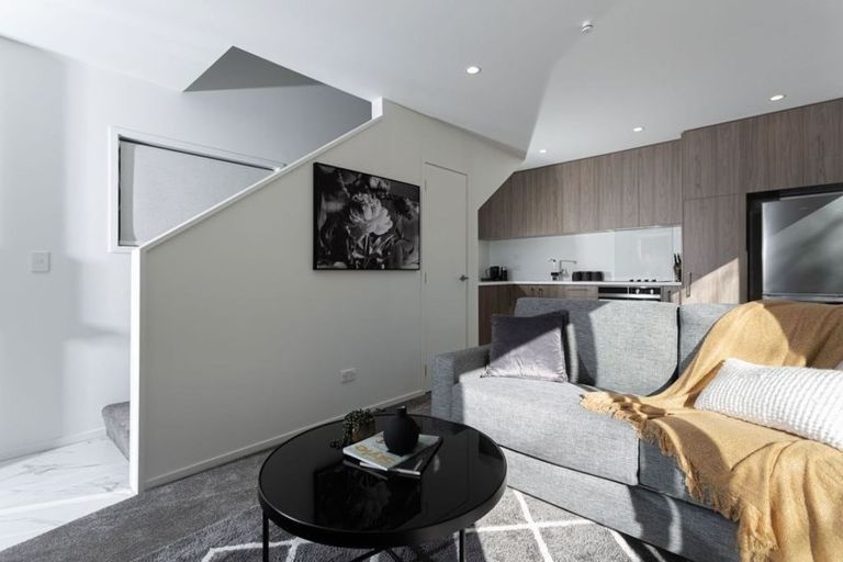 Photo of property in 8b Moa Place, Christchurch Central, Christchurch, 8013