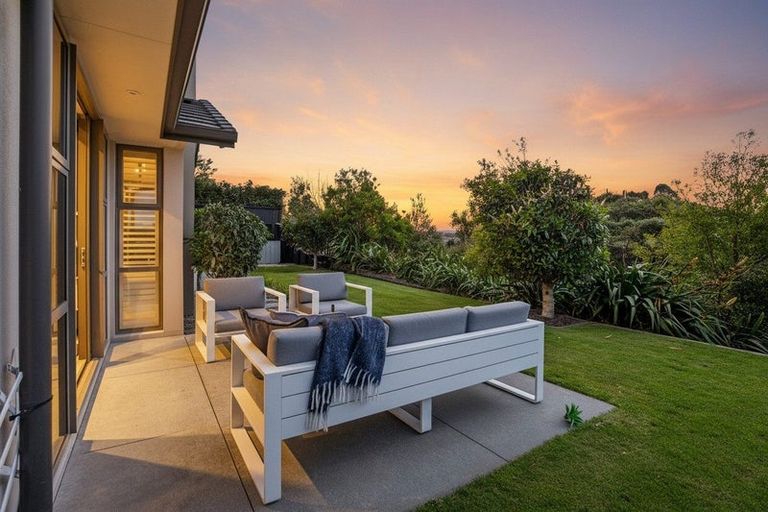 Photo of property in 24 Rexford Heights, Pyes Pa, Tauranga, 3112