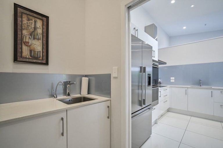 Photo of property in 25 Percy Berry Place, Havelock North, 4130