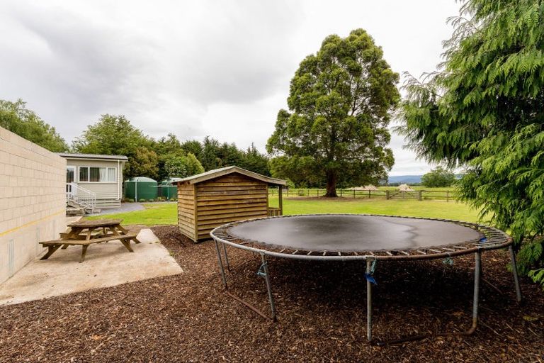 Photo of property in 1228 Centre Road, Henley, Outram, 9073