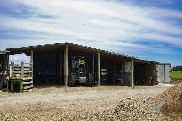 Photo of property in 306 Ferry Road, Waltham, Christchurch, 8011