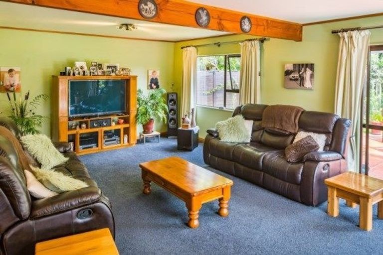 Photo of property in 25a Cunliffe Street, Johnsonville, Wellington, 6037