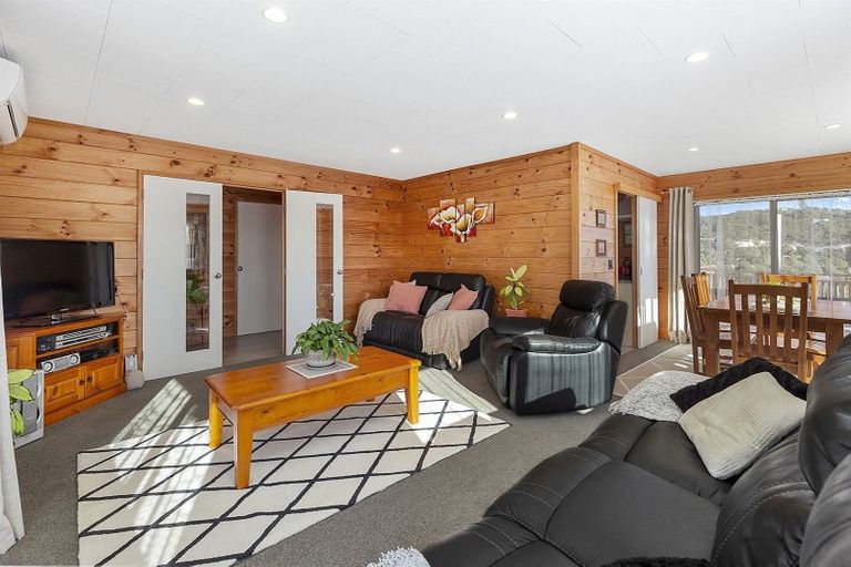 Photo of property in 64 Spyglass Lane, Whitby, Porirua, 5024