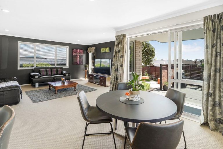 Photo of property in 100 Rosehearty Place, Te Awamutu, 3800