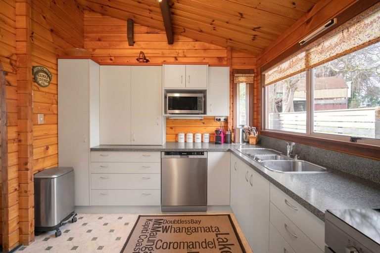 Photo of property in 42 Riverlaw Terrace, Saint Martins, Christchurch, 8022