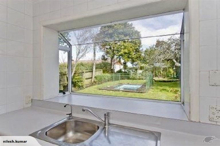 Photo of property in 2/16 Parker Avenue, New Lynn, Auckland, 0600