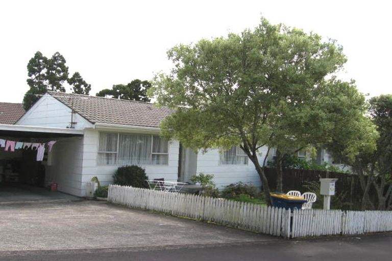 Photo of property in 3/36a Sunnynook Road, Sunnynook, Auckland, 0620