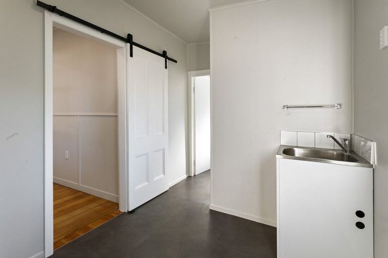 Photo of property in 616 Mackay Street, Thames, 3500