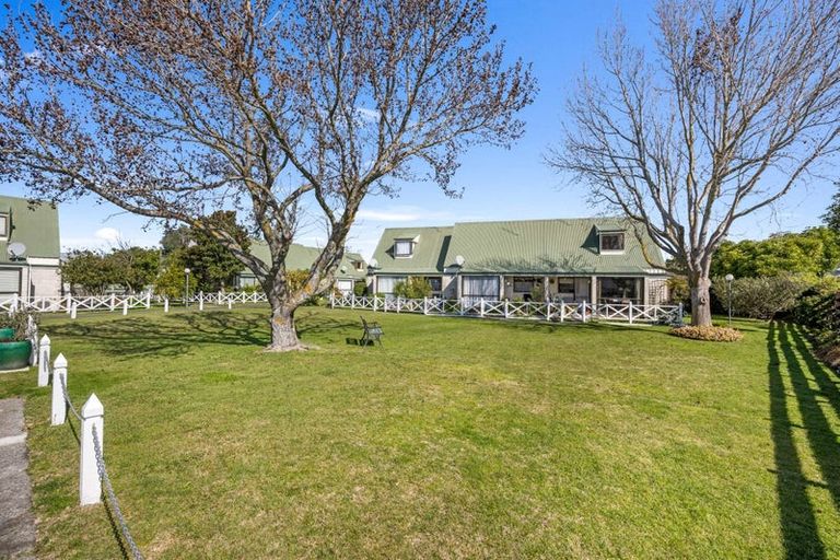 Photo of property in St Lukes Village, 196 Vigor Brown Street, Napier South, Napier, 4110