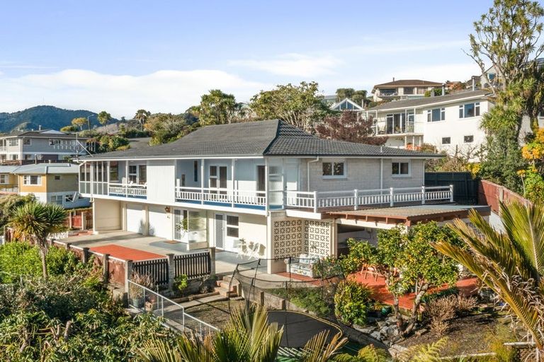 Photo of property in 78 Arapiki Road, Stoke, Nelson, 7011