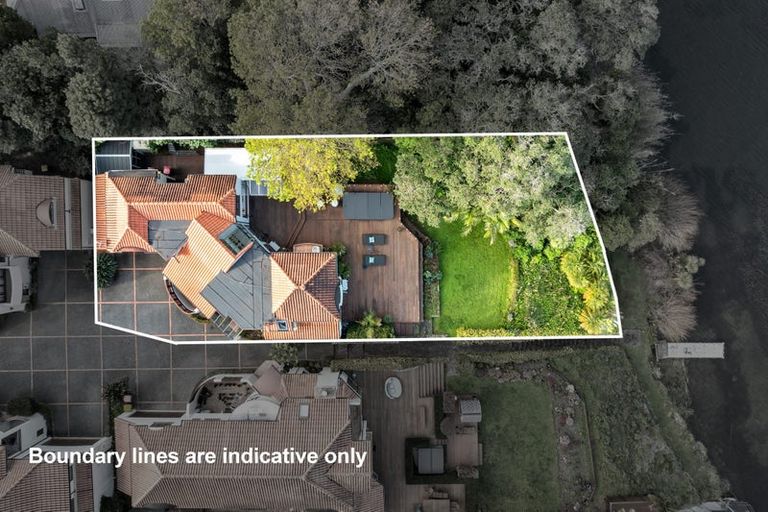 Photo of property in 3/76 Shakespeare Road, Milford, Auckland, 0620