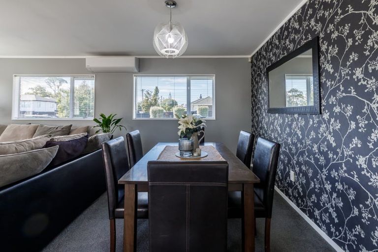 Photo of property in 62 Pomaria Road, Henderson, Auckland, 0610