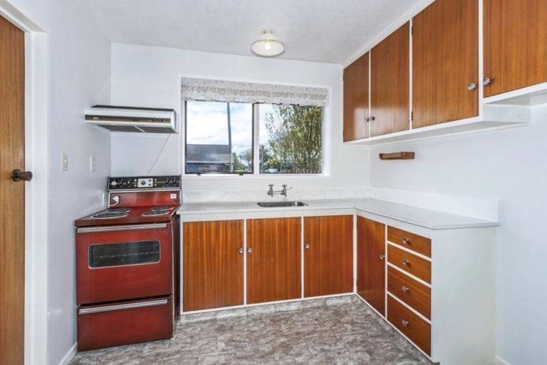 Photo of property in 1/452 Harewood Road, Harewood, Christchurch, 8051