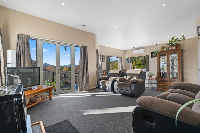 Photo of property in 116a Mount Iron Drive, Wanaka, 9305