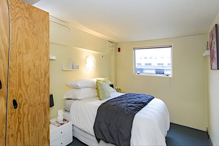 Photo of property in Qba Apartments, 1k/51 Webb Street, Mount Cook, Wellington, 6011