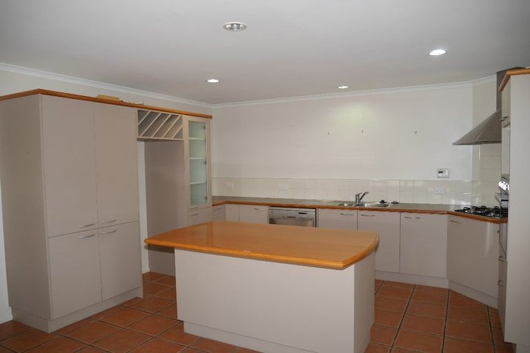 Photo of property in 8 Santa Teresa Court, Paraparaumu Beach, Paraparaumu, 5032