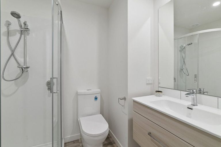 Photo of property in 2/2 Barry Avenue, Cromwell, 9310