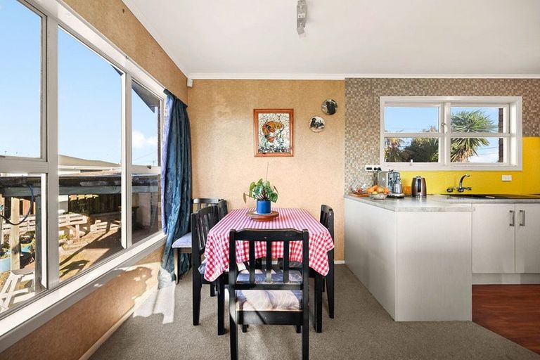 Photo of property in 14 Frederick Drive, Dinsdale, Hamilton, 3204