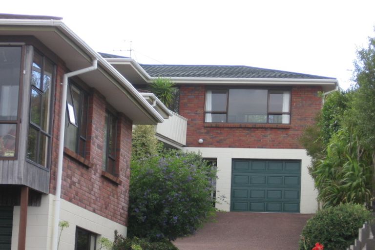 Photo of property in 1/13 Marama Street, Castor Bay, Auckland, 0620