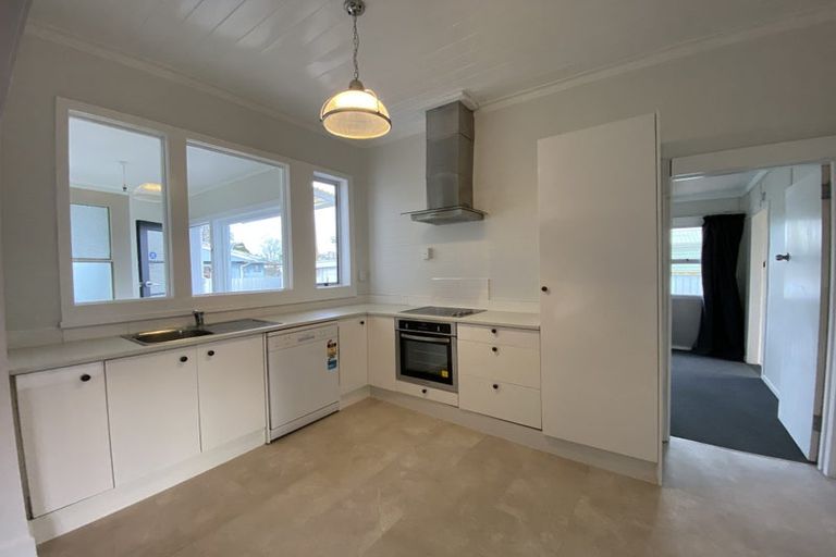 Photo of property in 4 Grandview Road, Nawton, Hamilton, 3200