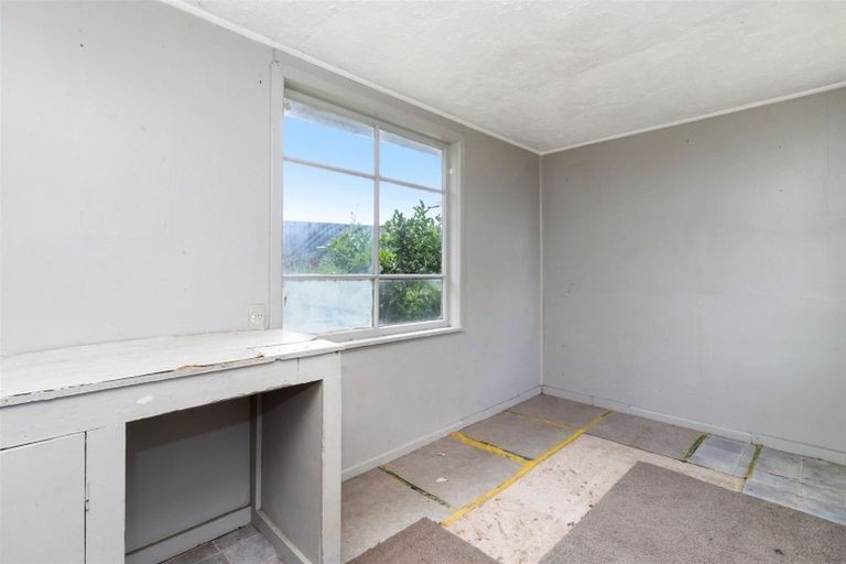 Photo of property in 35 Bermuda Drive, Hornby, Christchurch, 8042