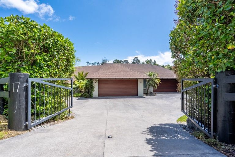 Photo of property in 17 Pearson Road, Whitford, 2571