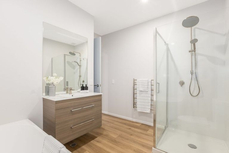 Photo of property in 3 Pakura Place, Wainuiomata, Lower Hutt, 5014