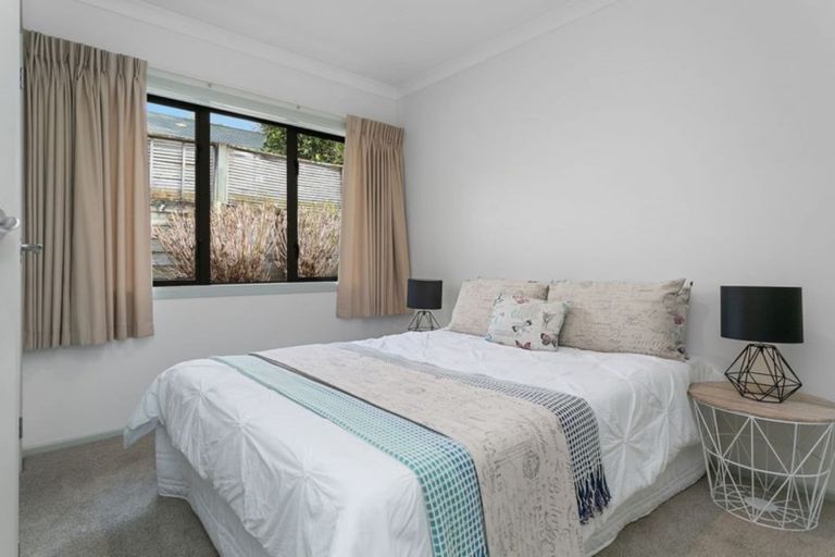 Photo of property in 13a Shaw Street, Leamington, Cambridge, 3432