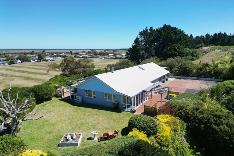 Photo of property in 33 Victoria Street, Foxton, 4814