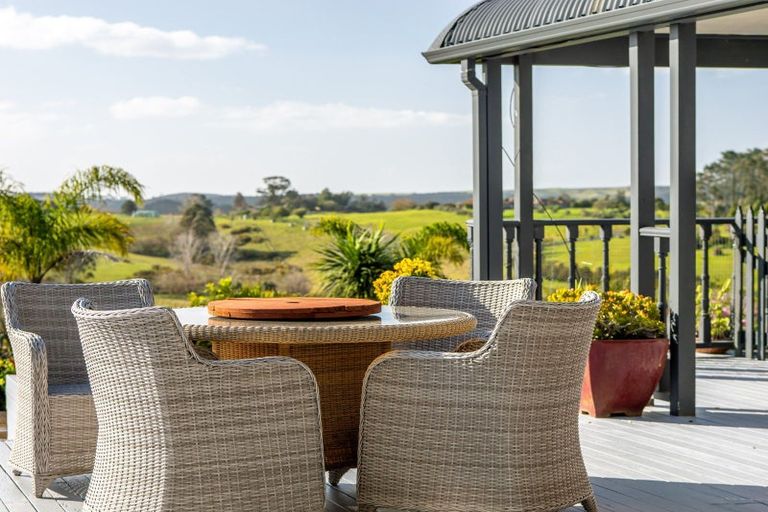 Photo of property in 98 Magnolia Tree Way, Kerikeri, 0294