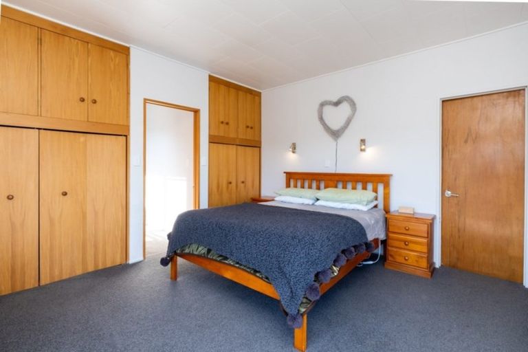 Photo of property in 43 Joll Road, Havelock North, 4130