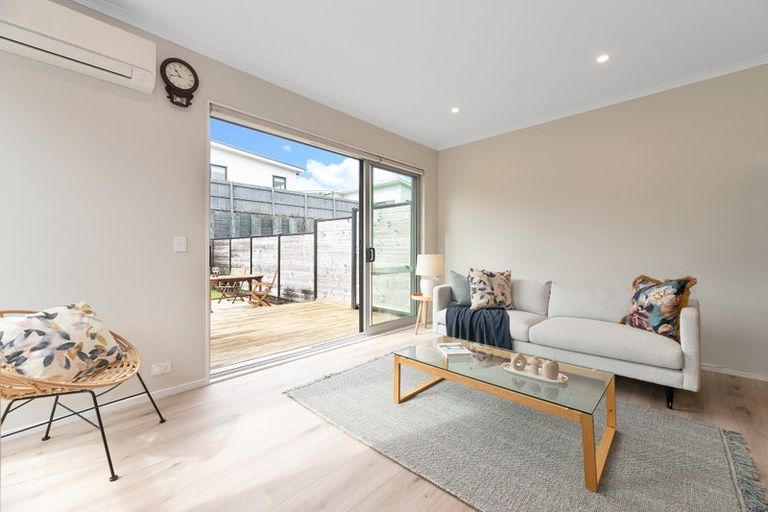 Photo of property in 41 Roundel Crescent, Whenuapai, Auckland, 0618