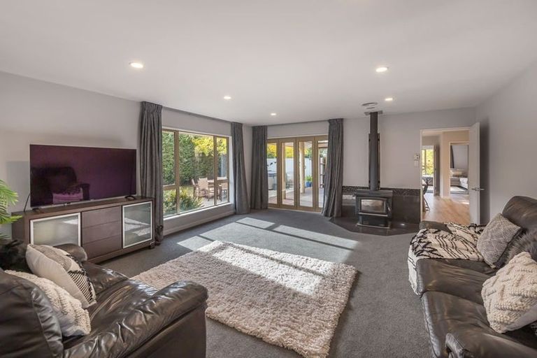 Photo of property in 2 Reserve Lane, Prebbleton, 7604