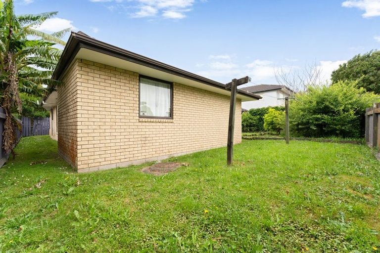 Photo of property in 97 Rathgar Road, Henderson, Auckland, 0610