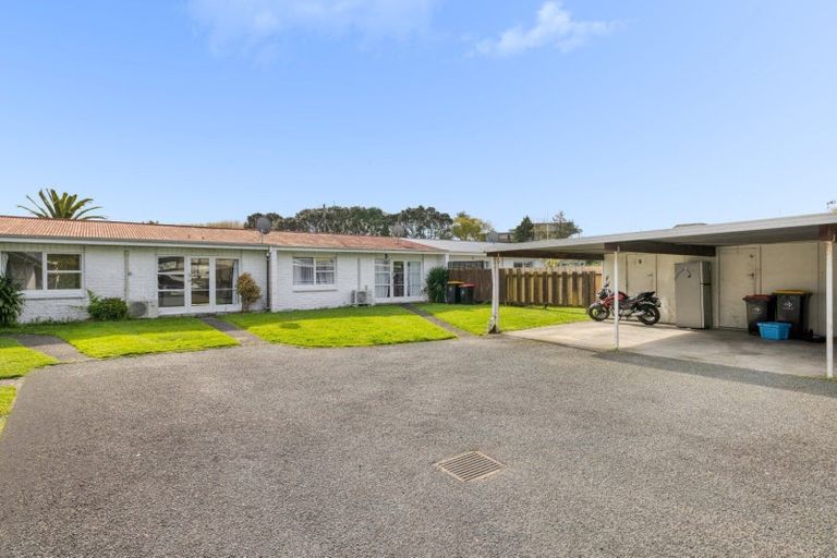 Photo of property in 4/35 Bureta Road, Otumoetai, Tauranga, 3110