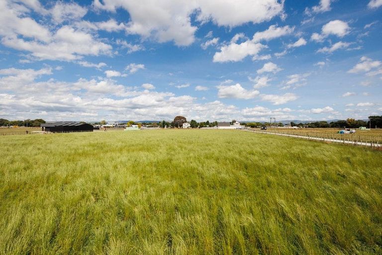 Photo of property in 16 Flygers Line, Milson, Palmerston North, 4478