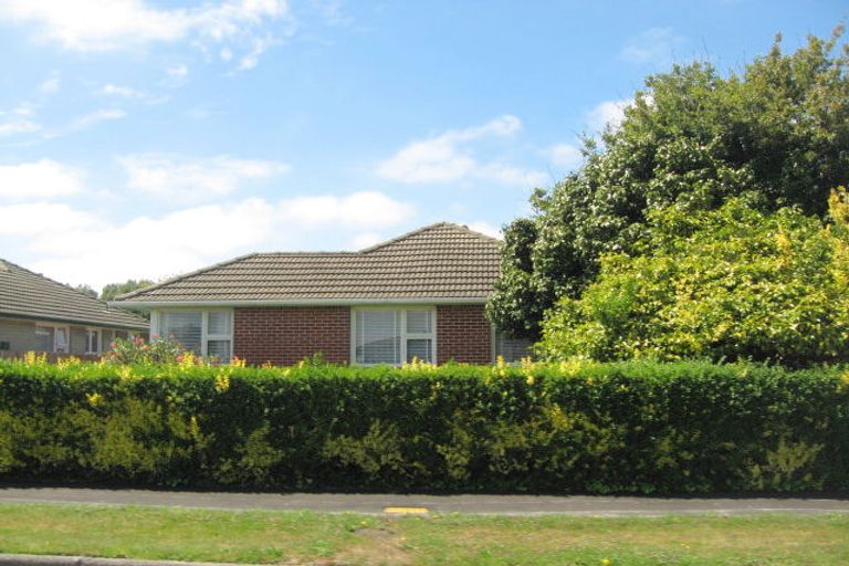 Photo of property in 5 Rollesby Street, Hoon Hay, Christchurch, 8025