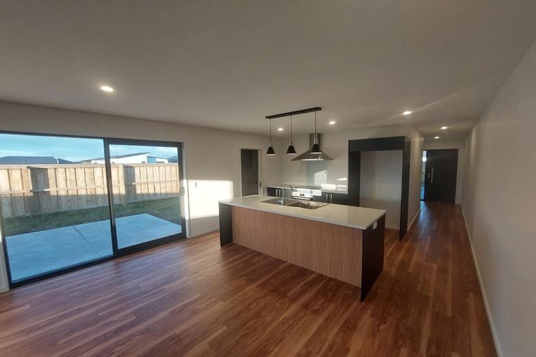 Photo of property in 70 Lenborough Drive, Rolleston, 7614