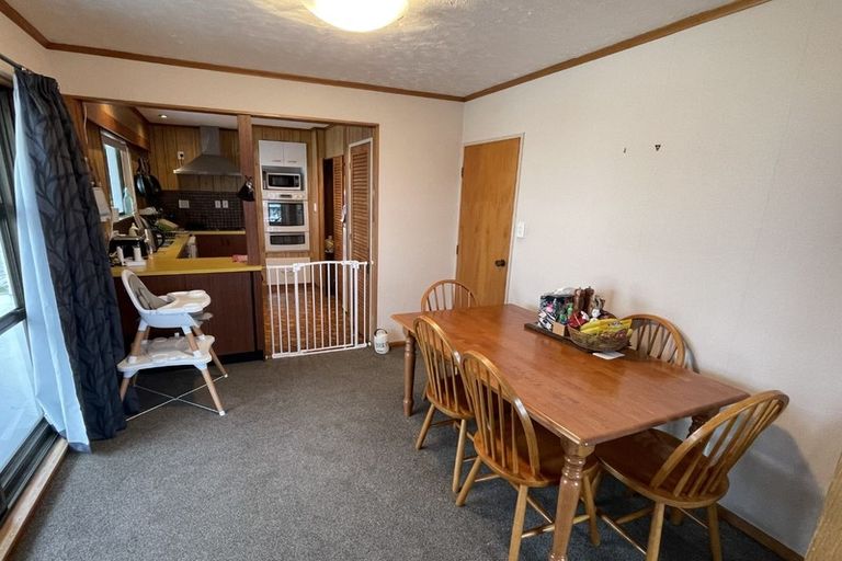 Photo of property in 41 Chapman Street, Johnsonville, Wellington, 6037