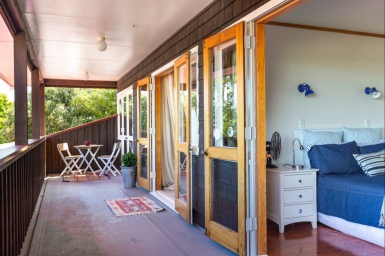 Photo of property in 14c Moffat Road, Red Beach, 0932