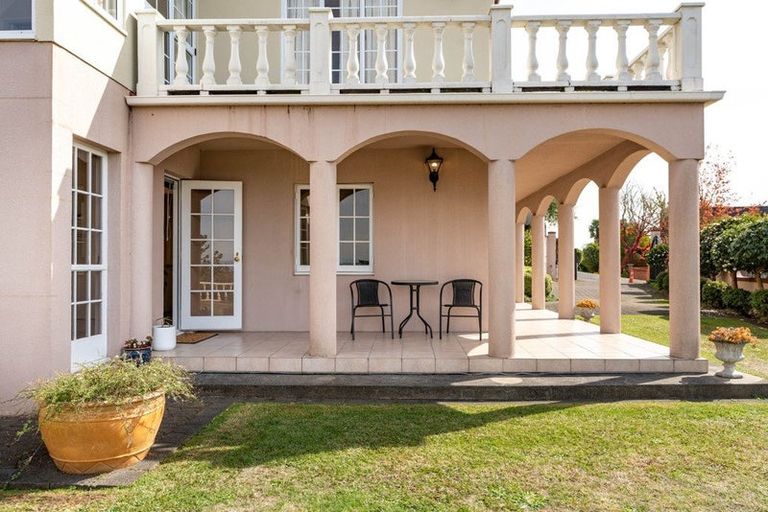 Photo of property in 145a Clarence Street, Hamilton Lake, Hamilton, 3204