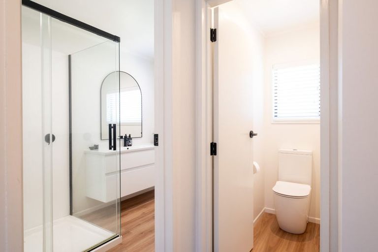 Photo of property in 1 Lowther Place, Taradale, Napier, 4112