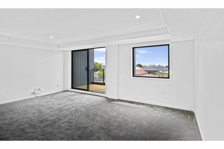 Photo of property in 211/8 Gray Avenue, Mangere East, Auckland, 2024