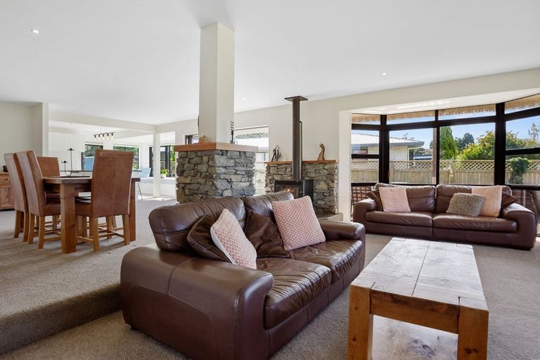 Photo of property in 126 Patiki Place, Whangamata, 3620