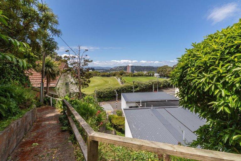 Photo of property in 86 Salamanca Road, Kelburn, Wellington, 6012