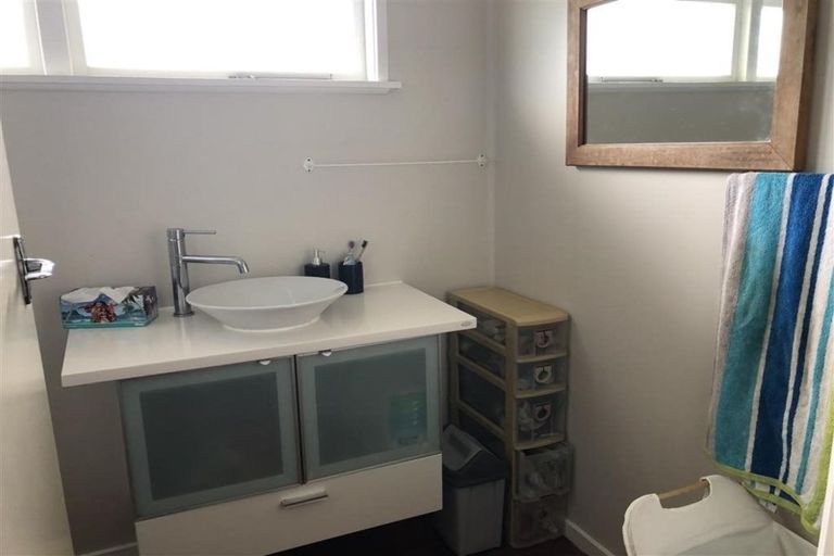 Photo of property in 46 Fergusson Street, Stoke, Nelson, 7011